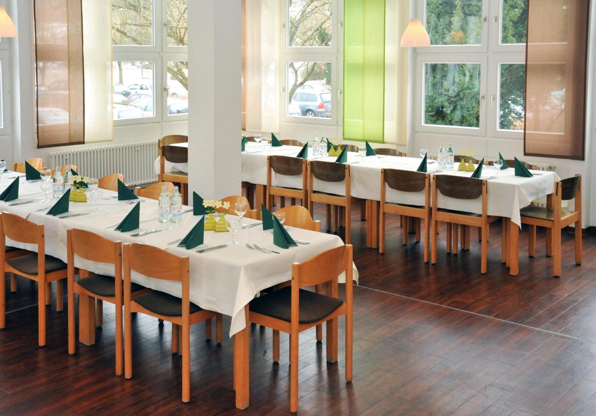 Tagungshaus Wernau Hotel Екстериор снимка