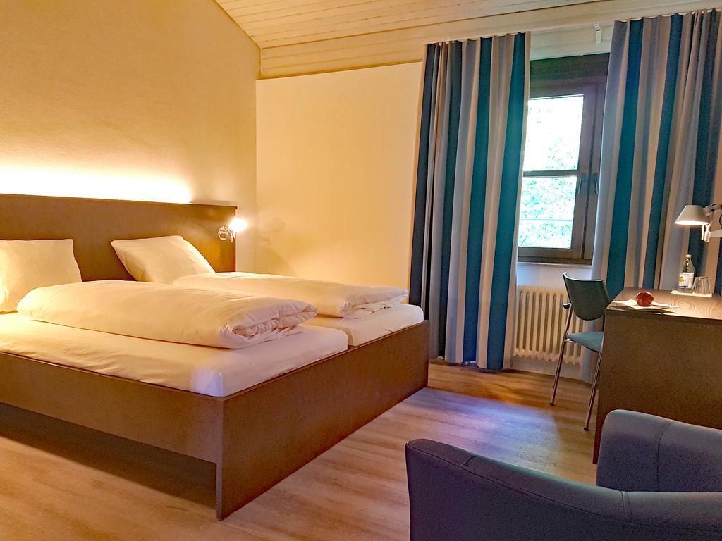Tagungshaus Wernau Hotel Екстериор снимка