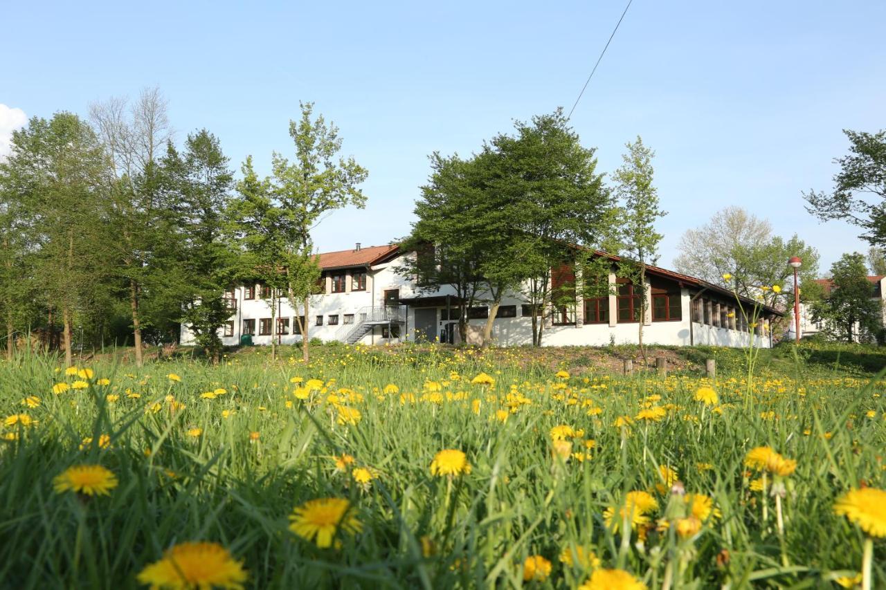 Tagungshaus Wernau Hotel Екстериор снимка