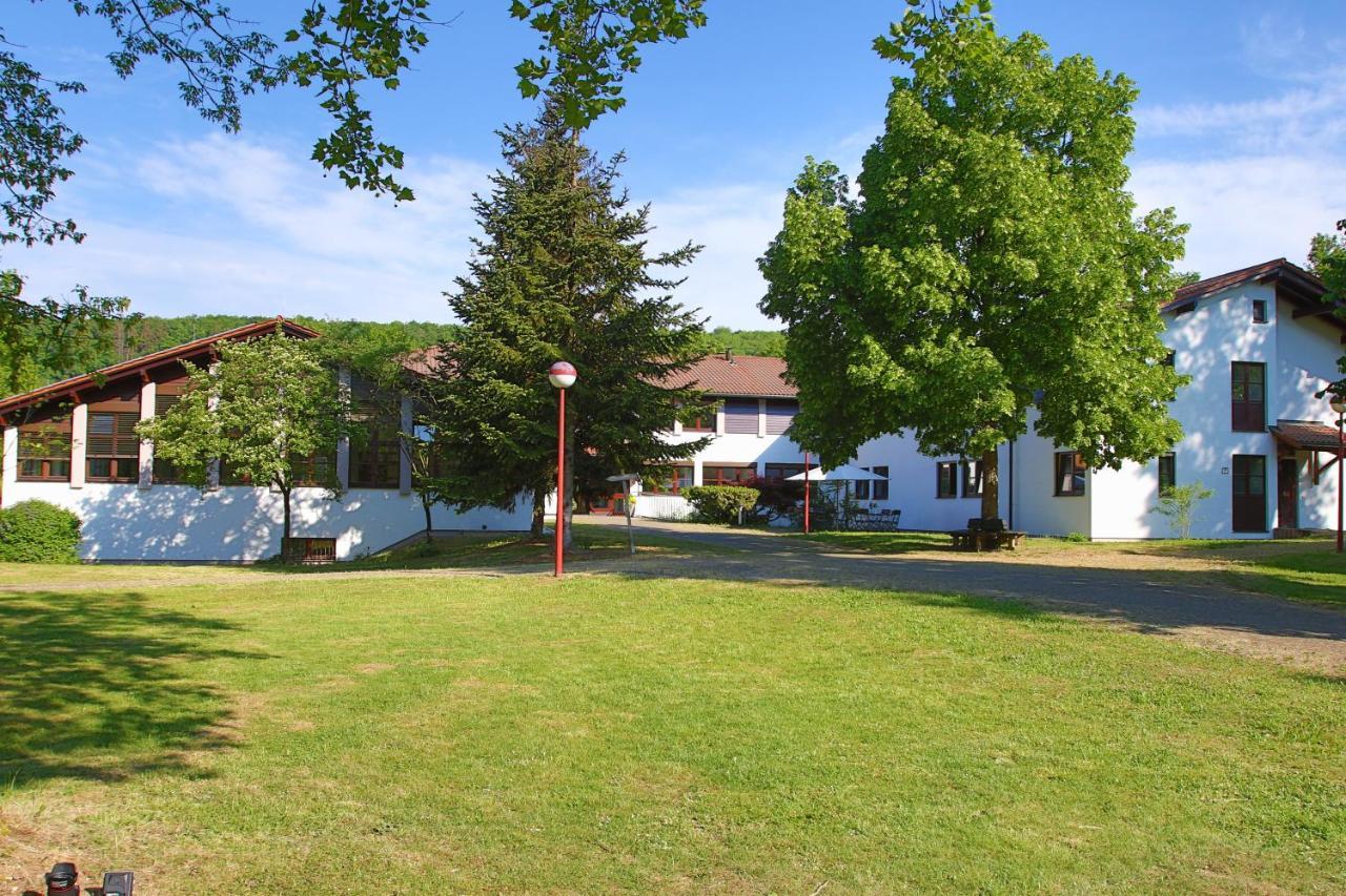 Tagungshaus Wernau Hotel Екстериор снимка